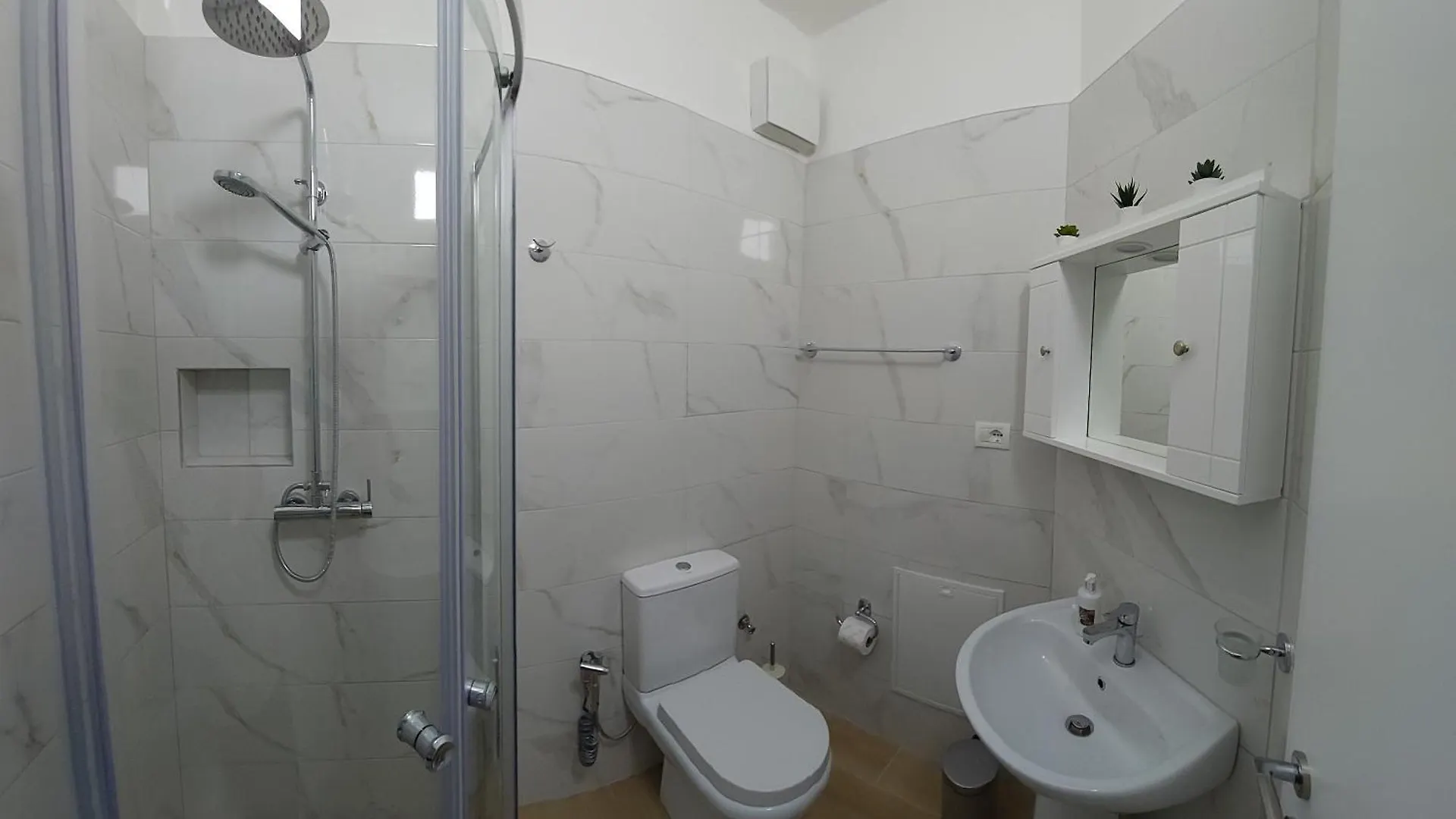La Casa Di Pina Apartment Tirana